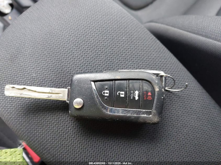 2020 Toyota Corolla Le VIN: 5YFEPRAE4LP007706 Lot: 43892305