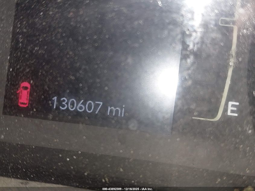 2019 Jeep Cherokee Latitude Fwd VIN: 1C4PJLCBXKD286624 Lot: 43892309