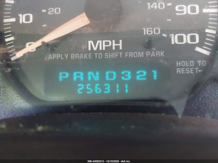 2002 GMC Yukon Slt VIN: 1GKEK13ZX2R236187 Lot: 43892312