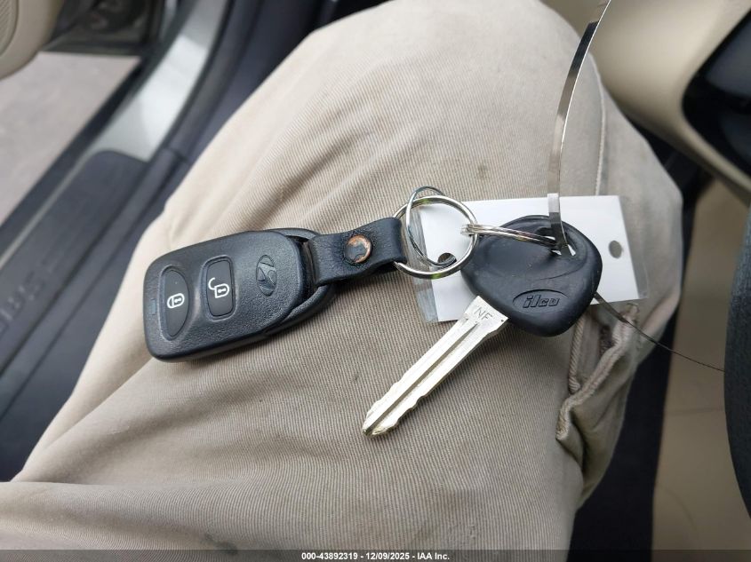 2008 Hyundai Santa Fe Gls VIN: 5NMSG13D88H150538 Lot: 43892319