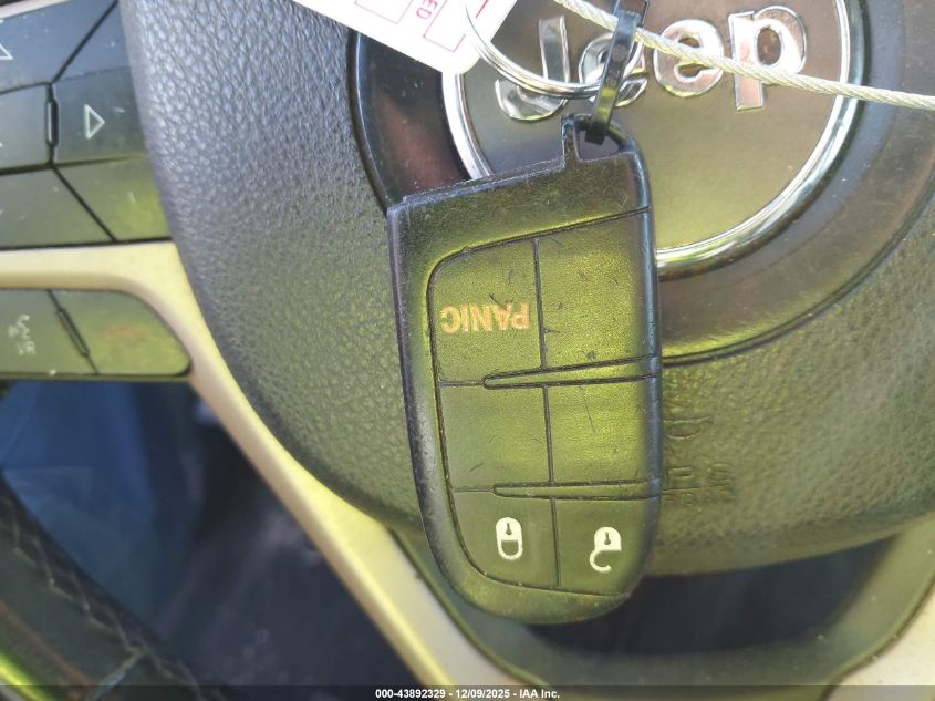 2014 Jeep Grand Cherokee Laredo VIN: 1C4RJEAG9EC581193 Lot: 43892329