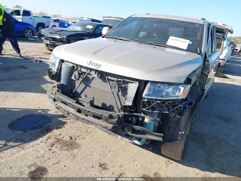2014 Jeep Grand Cherokee Laredo VIN: 1C4RJEAG9EC581193 Lot: 43892329