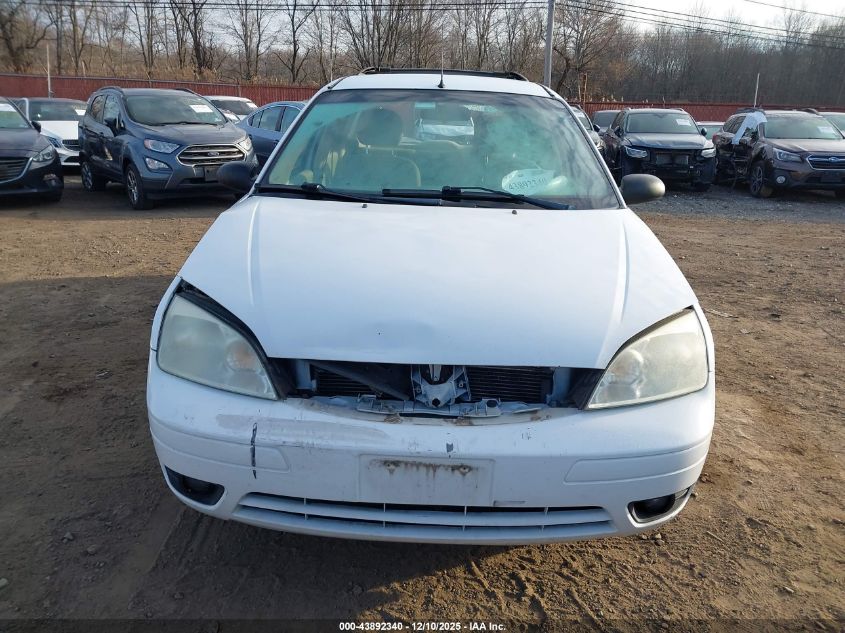 2007 Ford Focus Se/Ses VIN: 1FAHP36NX7W190258 Lot: 43892340