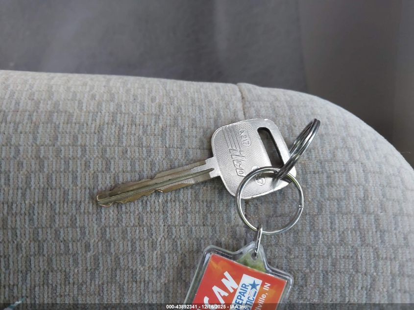 2003 Toyota Corolla Le VIN: 1NXBR32E23Z013463 Lot: 43892341