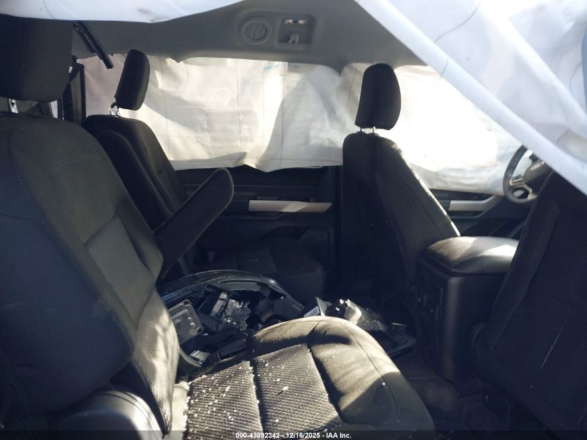 2024 Ford Explorer Xlt VIN: 1FMSK8DH6RGA79725 Lot: 43892342