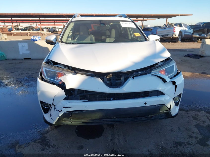 JTMWFREVXJD121503 2018 TOYOTA RAV 4 photo no. 6