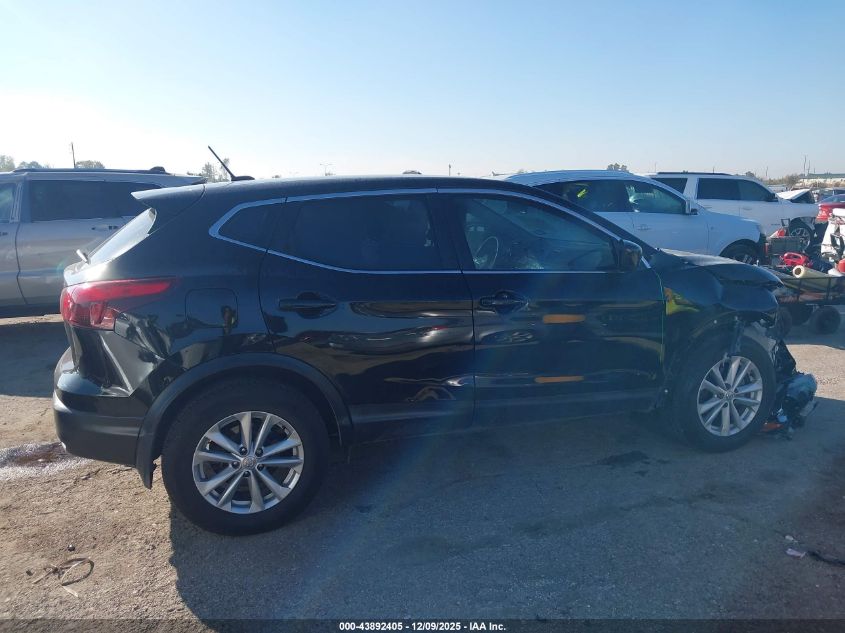 2017 Nissan Rogue Sport S VIN: JN1BJ1CPXHW030557 Lot: 43892405