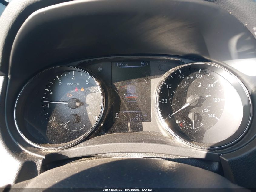 2017 Nissan Rogue Sport S VIN: JN1BJ1CPXHW030557 Lot: 43892405