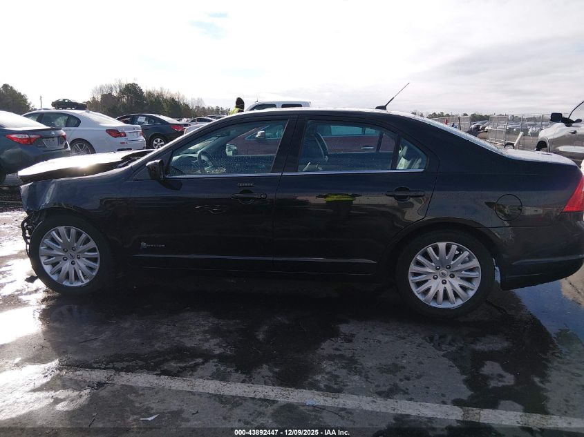 2010 Ford Fusion VIN: 3FADP0135CR203768 Lot: 43892447