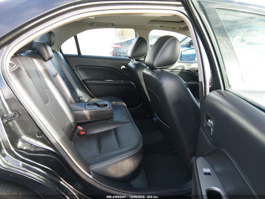 2010 Ford Fusion VIN: 3FADP0135CR203768 Lot: 43892447