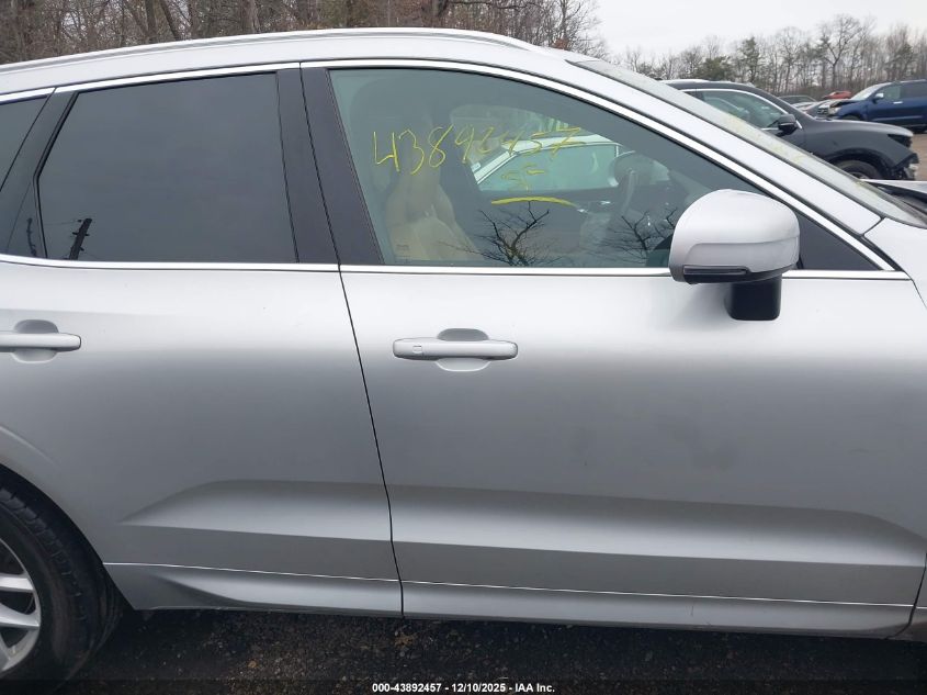 2019 Volvo Xc60 T5 Momentum VIN: LYV102DK8KB205471 Lot: 43892457