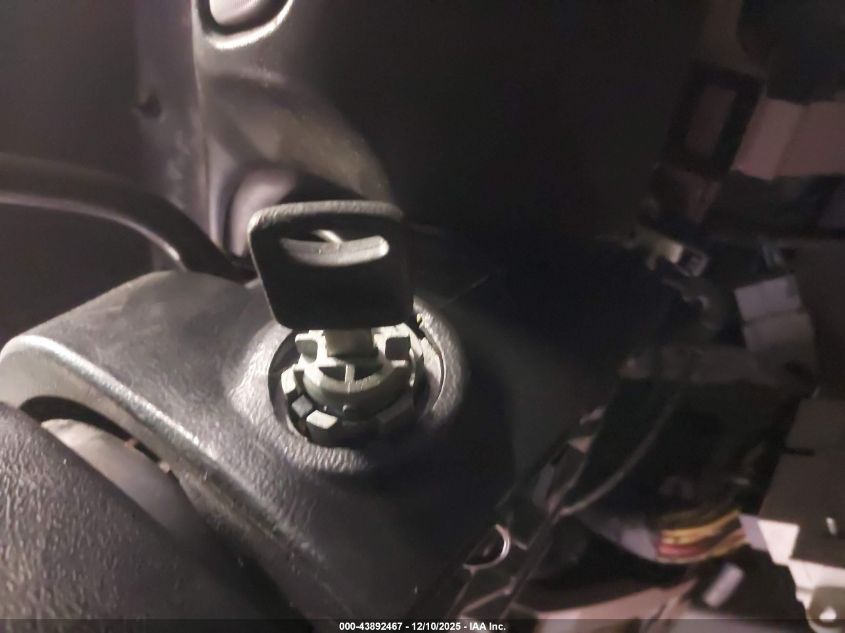 1996 Ford F250 VIN: 2FTHF26H0TCA11927 Lot: 43892467