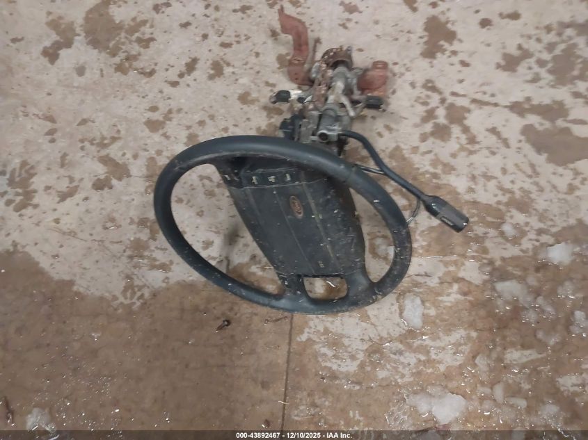 1996 Ford F250 VIN: 2FTHF26H0TCA11927 Lot: 43892467