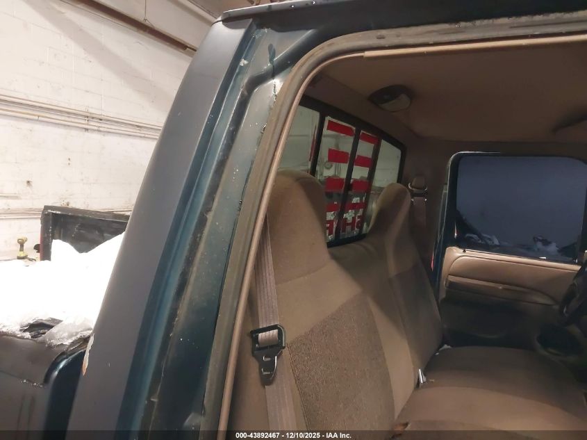 1996 Ford F250 VIN: 2FTHF26H0TCA11927 Lot: 43892467