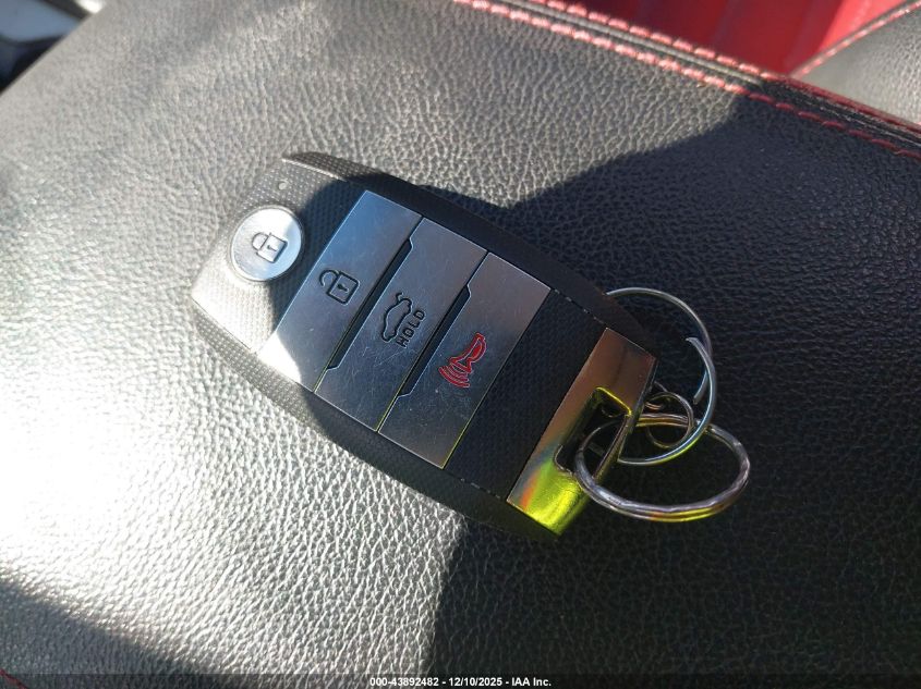 2020 Kia Optima Sx Turbo VIN: 5XXGW4L22LG411372 Lot: 43892482