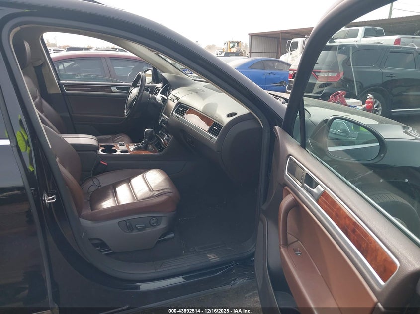 2014 Volkswagen Touareg Tdi Lux #5