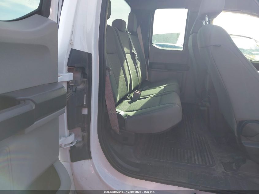 2017 Ford F-250 Xl VIN: 1FT7X2B62HEF26670 Lot: 43892516