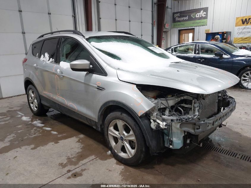 FORD ESCAPE SE