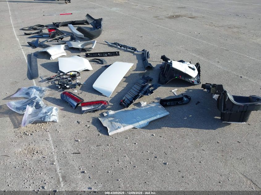 2021 Toyota Rav4 Xle VIN: 2T3P1RFV3MW189988 Lot: 43892529