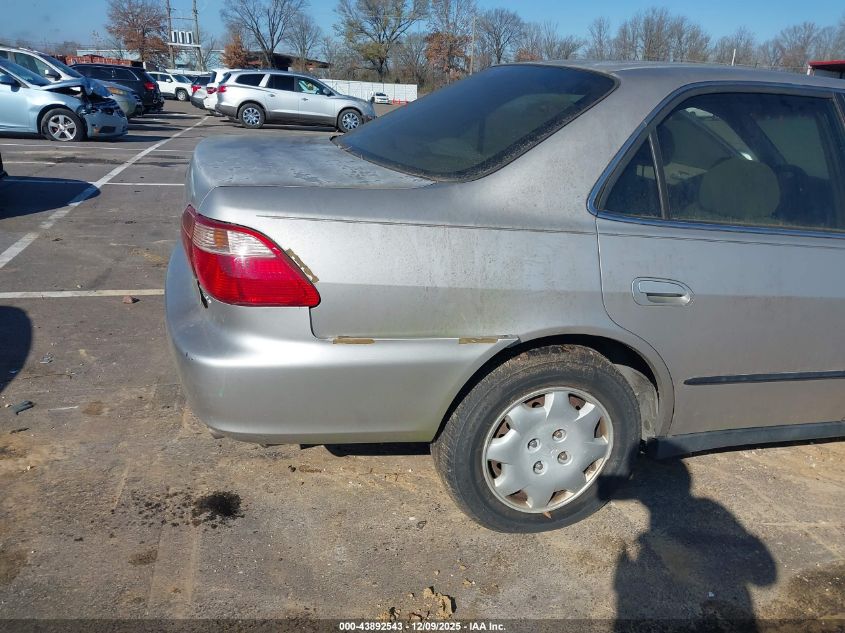 1998 Honda Accord Lx VIN: 1HGCG5644WA224053 Lot: 43892543