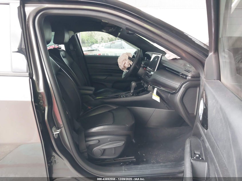 2023 Jeep Compass - widok 5