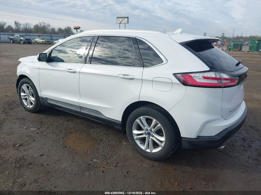 2019 Ford Edge Sel