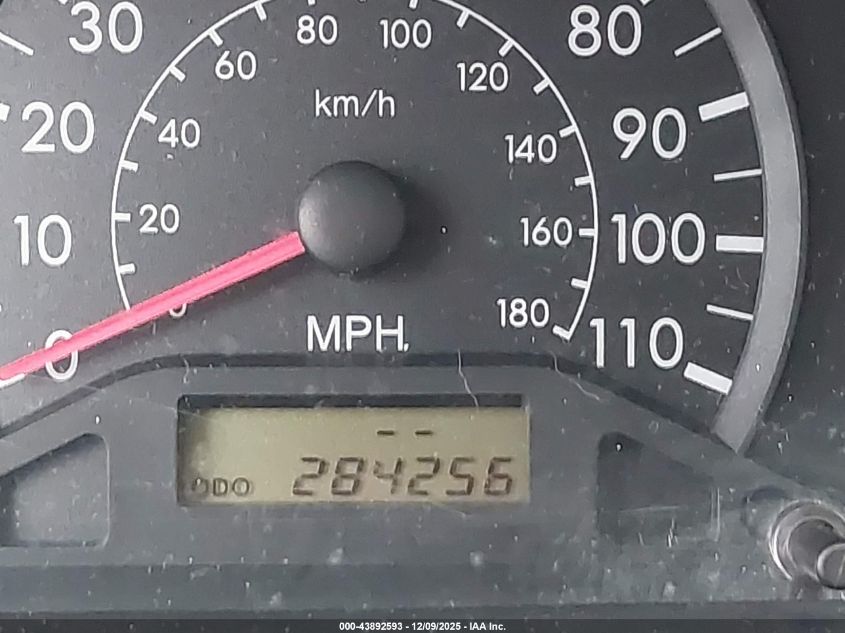 2008 Toyota Corolla Ce VIN: 1NXBR32E48Z003413 Lot: 43892593