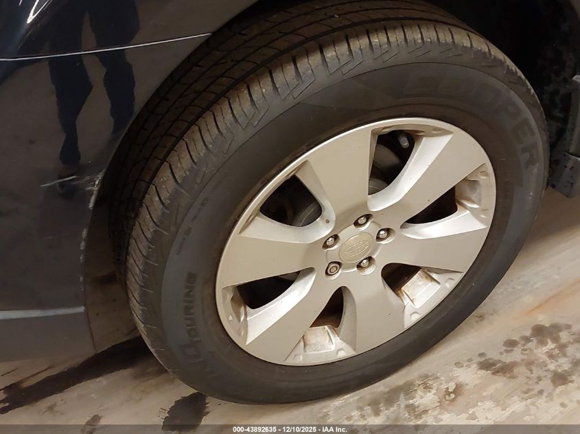 2012 Subaru Outback 2.5I Premium VIN: 4S4BRCCC3C3217577 Lot: 43892635