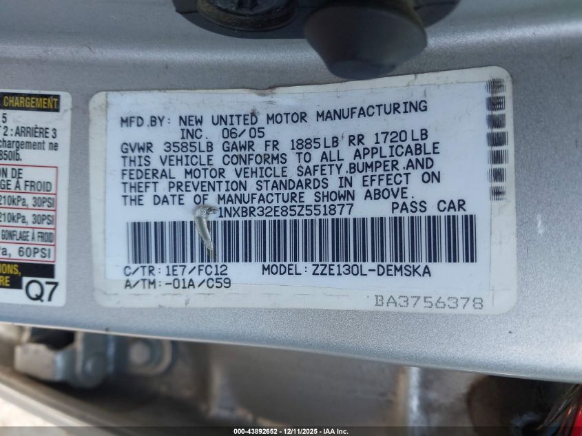 2005 Toyota Corolla S VIN: 1NXBR32E85Z551877 Lot: 43892652