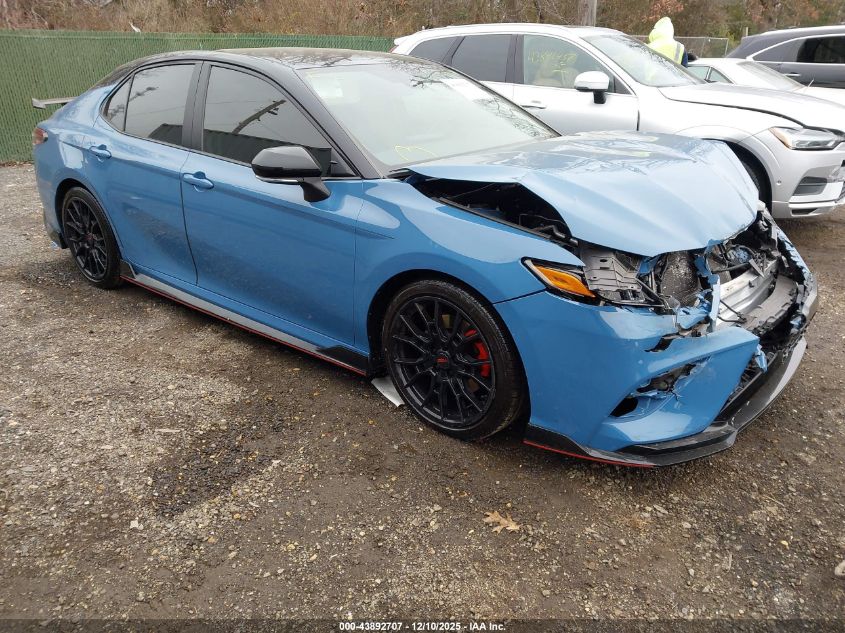 TOYOTA CAMRY TRD