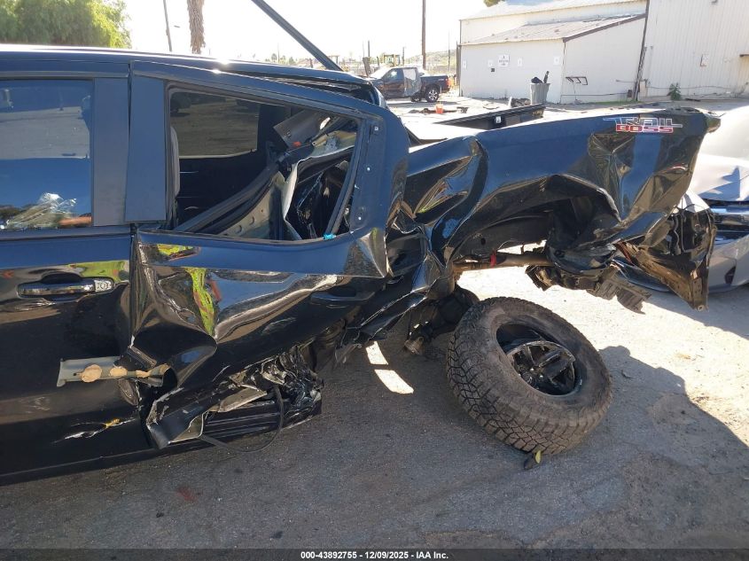 2020 Chevrolet Silverado 1500 4Wd Short Bed Lt Trail Boss VIN: 3GCPYFED5LG132452 Lot: 43892755