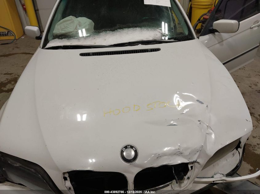 2003 BMW 325Xi VIN: WBAEU33463PF59459 Lot: 43892786