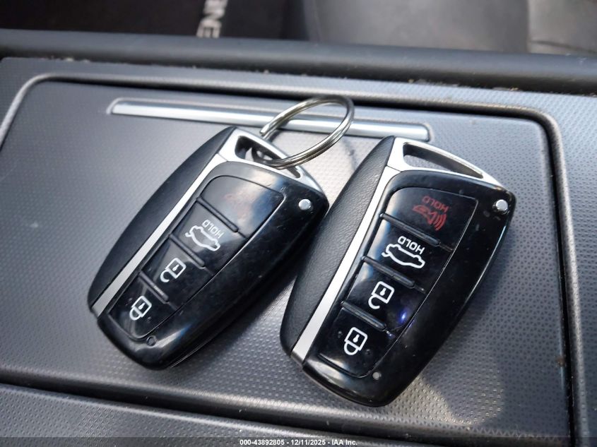 2015 Hyundai Genesis 3.8 VIN: KMHGN4JE5FU041299 Lot: 43892805