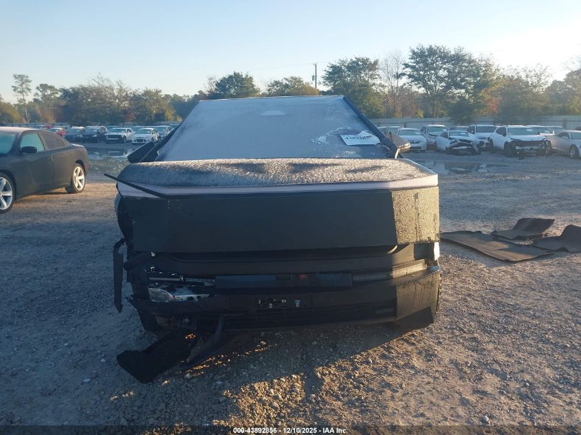 2024 Tesla Cybertruck All-Wheel Drive VIN: 7G2CEHED8RA017873 Lot: 43892856