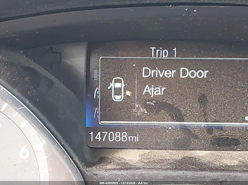 2018 Ford Focus S VIN: 1FADP3E22JL230895 Lot: 43892928