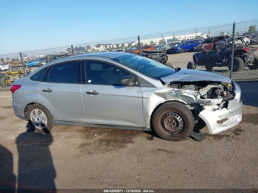2016 Ford Focus S VIN: 1FADP3E26GL209346 Lot: 43892971