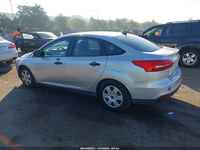 2016 Ford Focus S VIN: 1FADP3E26GL209346 Lot: 43892971