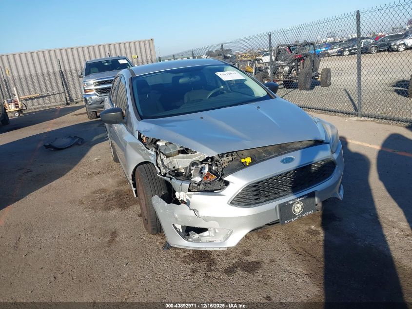 2016 Ford Focus S VIN: 1FADP3E26GL209346 Lot: 43892971