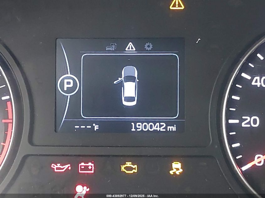 2017 Kia Optima Lx VIN: 5XXGT4L30HG128381 Lot: 43892977