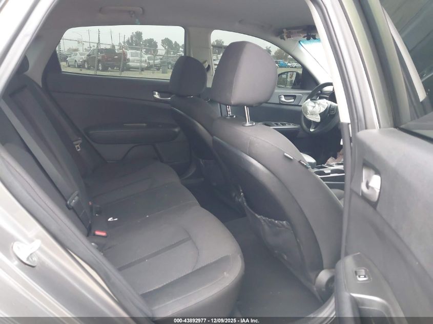 2017 Kia Optima Lx VIN: 5XXGT4L30HG128381 Lot: 43892977