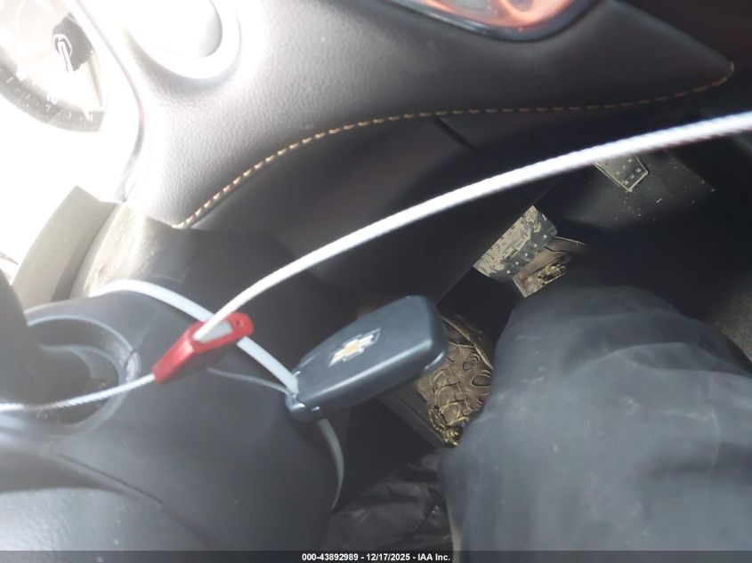 2020 Chevrolet Traverse Awd Lt Leather VIN: 1GNEVHKW1LJ167528 Lot: 43892989