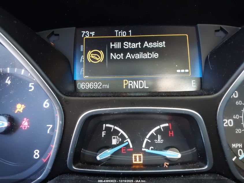 2018 Ford Focus Se VIN: 1FADP3F25JL260164 Lot: 43893023