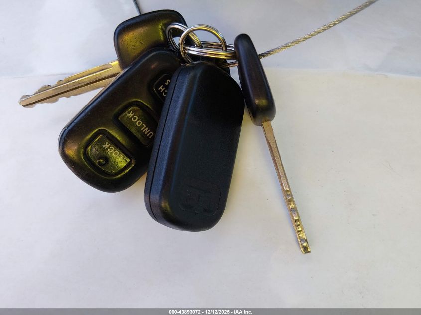 2008 Pontiac Vibe VIN: 5Y2SL65828Z400392 Lot: 43893072