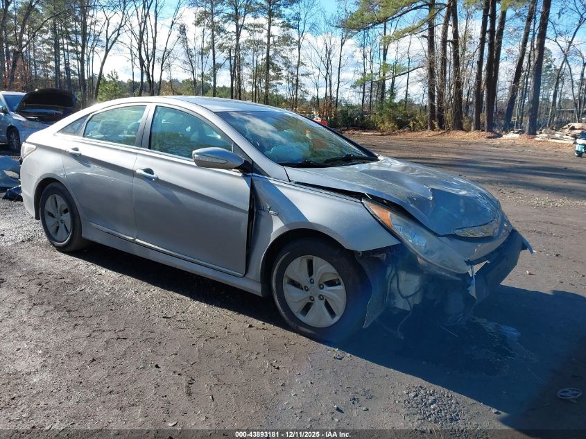 HYUNDAI SONATA HYBRID