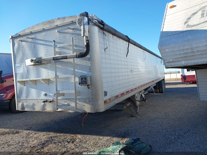 1997 WILSON TRAILER CO GRAIN TRAILER auction photo 2