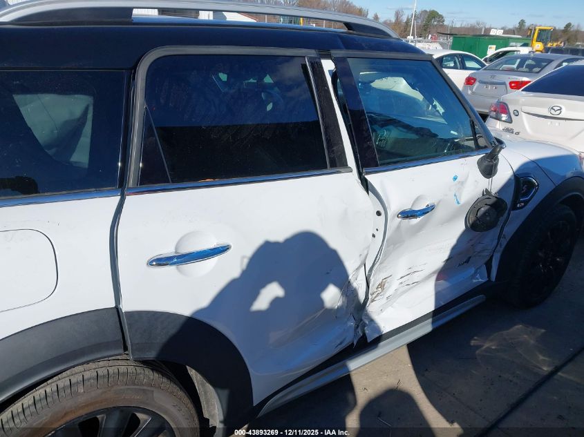 2018 Mini Countryman Cooper S VIN: WMZYT5C35J3E19090 Lot: 43893269