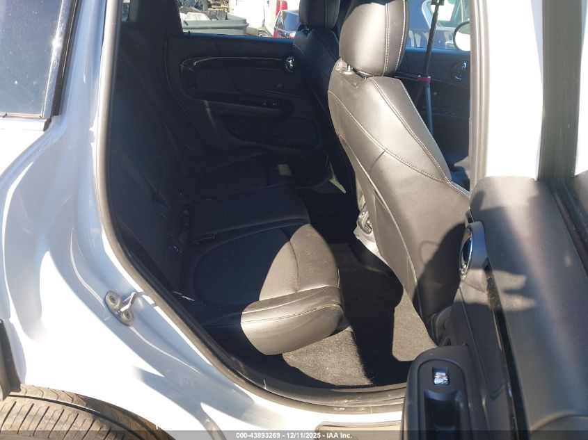 2018 Mini Countryman Cooper S VIN: WMZYT5C35J3E19090 Lot: 43893269