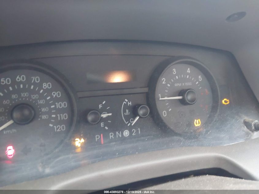 2008 Mercury Grand Marquis Gs VIN: 2MEFM74V68X624202 Lot: 43893278