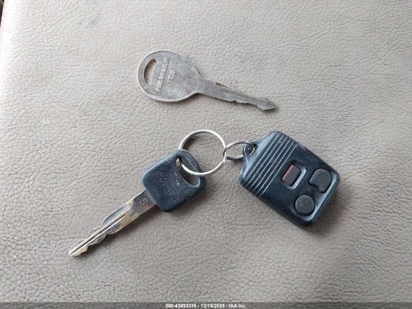 2007 Ford F-250 Lariat/Xl/Xlt VIN: 1FTSW21Y17EA92613 Lot: 43893336