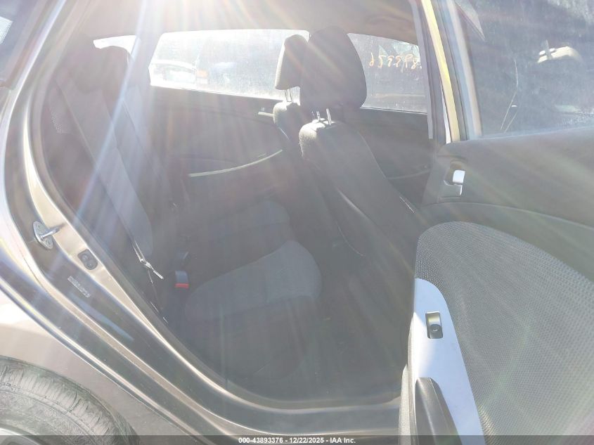 2013 Hyundai Accent Gs VIN: KMHCT5AE1DU131377 Lot: 43893376